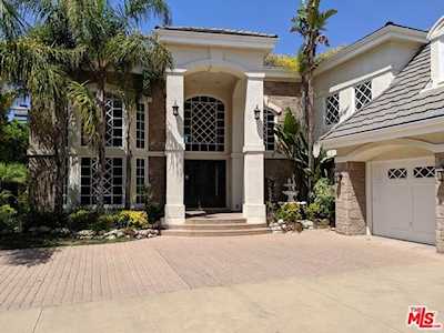 16630 Cumbre Verde Court Pacific Palisades, CA 90272
