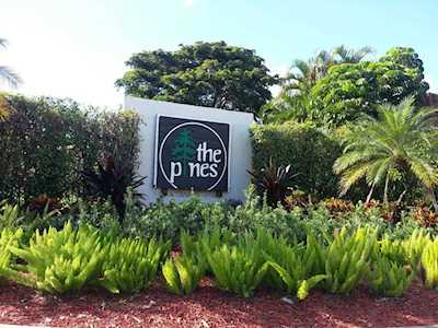 2201 White Pine Circle #A Greenacres, FL 33415