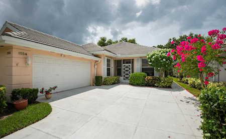 1554 NW Amherst Drive Port Saint Lucie, FL 34986