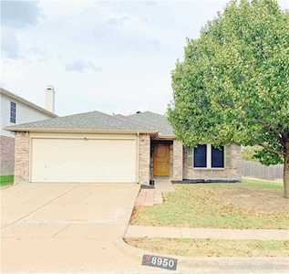 8950 Laurel Glen Drive Fort Worth, TX 76244