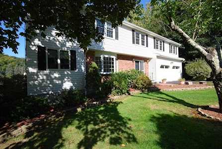 12 Gannon Terrace Framingham, MA 01702