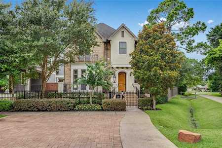 633 Arlington St Houston, TX 77007