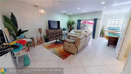 117 Lighthouse Cir #D Tequesta, FL 33469