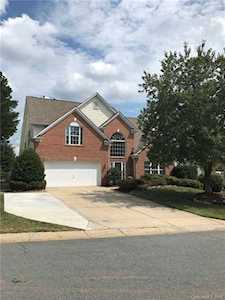 15932 Woodcote Dr Huntersville, NC 28078