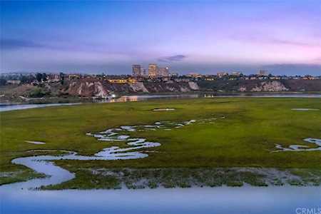 1015 Mariners Drive Newport Beach, CA 92660