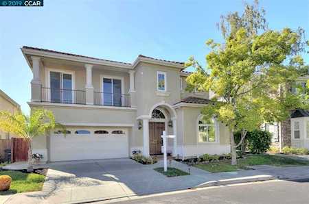 2698 Eagles Landing Ct Dublin, CA 94568