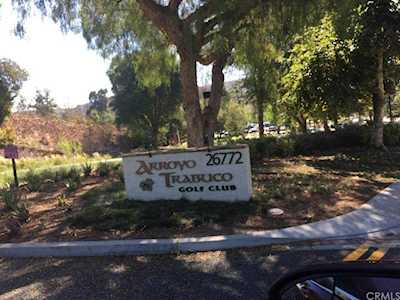 28921 De La Luna Drive Mission Viejo, CA 92692