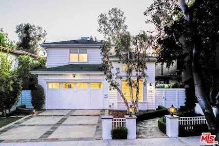 1015 Wellesley Avenue Los Angeles, CA 90049
