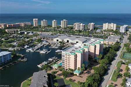 150 Lenell Rd #203 Fort Myers Beach, FL 33931
