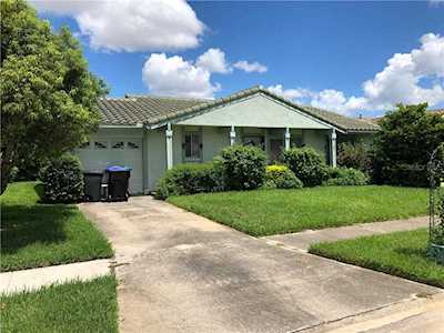 10137 Mason Dixon Circle Orlando, FL 32821