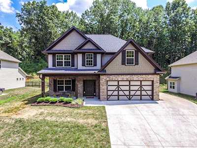 539 Carrington Blvd Lenoir City, TN 37771