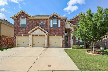 9820 Makiposa Fort Worth, TX 76177