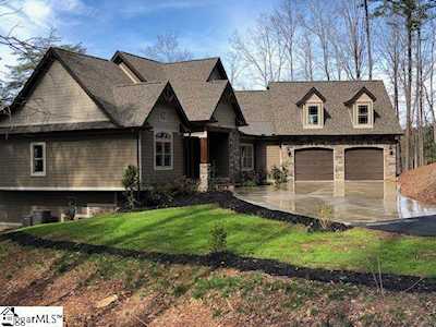 2206 Retreat Pointe Rd West Union, SC 29696