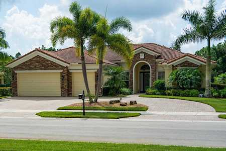 7599 SE Belle Maison Drive Stuart, FL 34997