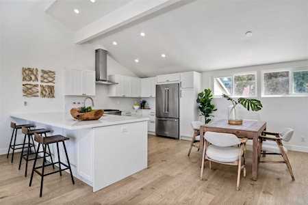 1827 Parliament Rd. Encinitas, CA 92024