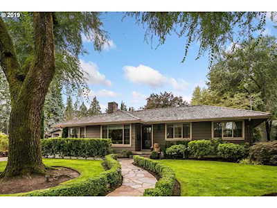 615 Lake Bay Ct Lake Oswego, OR 97034