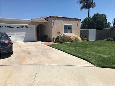 5862 Gloucester Circle Westminster, CA 92683