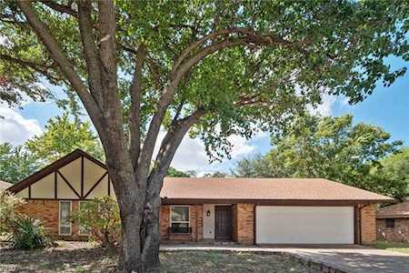 839 Yellowstone Drive Grapevine, TX 76051