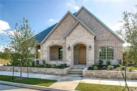 6032 Maybrook Drive North Richland Hills, TX 76180