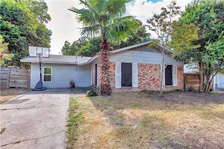 6709 Dubuque Ln Austin, TX 78723