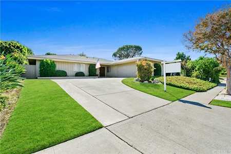 808 Rolling Hills Drive Fullerton, CA 92835