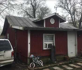 89 W 2nd Street Buckeye Lake, OH 43008