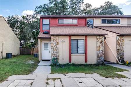 12262 Fox Hound Lane Orlando, FL 32826