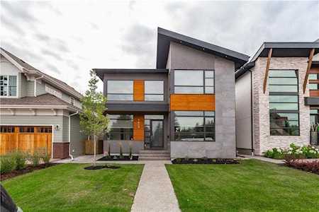 1609 42 Avenue SW Calgary, AB T2T 2M4