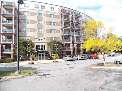 273 Cambridge Rd #605 Woburn, MA 01801