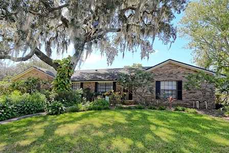 406 April Lane Apopka, FL 32712