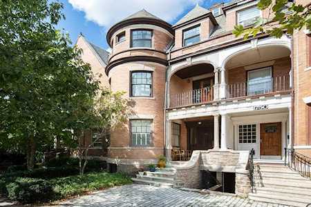 1752 Beacon Street #1 Brookline, MA 02445
