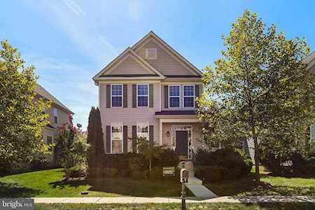 42053 Greenstone Dr Aldie, VA 20105