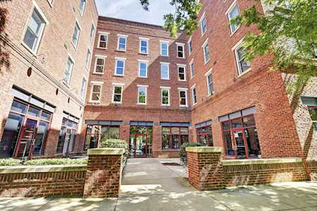 10605 Meeting St #203 Prospect, KY 40059