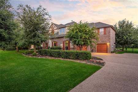 1201 Bay Meadows Drive Southlake, TX 76092