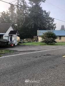 2824 Zenkner Valley Rd Centralia, WA 98531
