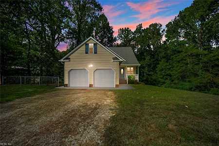 5735 Turtle Dr Gloucester, VA 23061