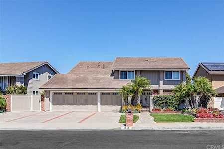 5951 Kenbrook Drive Huntington Beach, CA 92648
