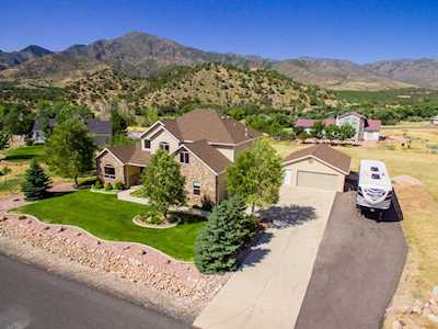 736 S 800 E New Harmony, UT 84757