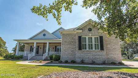 207 Salt Marsh Lane Hampstead, NC 28443
