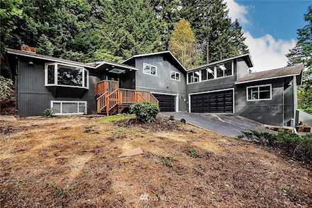 2682 Maplewood Dr Longview, WA 98632