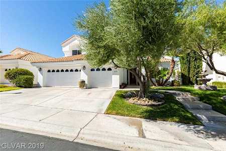 8128 Lake Hills Dr Las Vegas, NV 89128