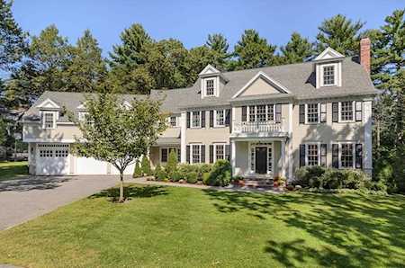 3 Dewing Path Wellesley, MA 02482