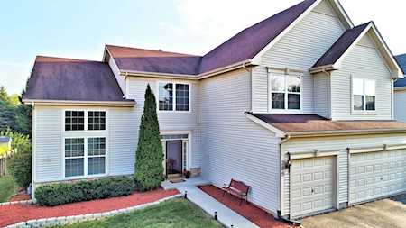 789 Barclay Dr Bolingbrook, IL 60440