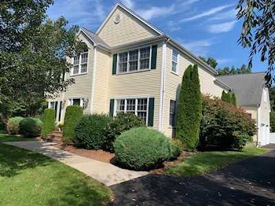 4 Carriage House Lane Mansfield, MA 02048