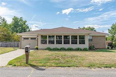 927 Sunnyside Drive Clarksville, IN 47129