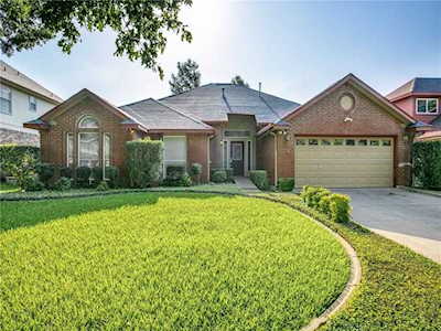 2057 Willowood Drive Grapevine, TX 76051