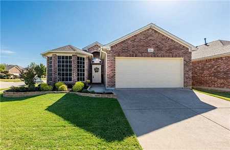 12612 Cottageville Lane Fort Worth, TX 76244