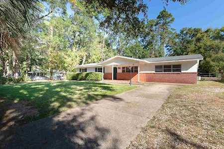 1812 Sherwood Drive Tallahassee, FL 32303