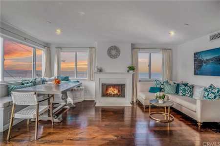 213 Seaview Street Manhattan Beach, CA 90266
