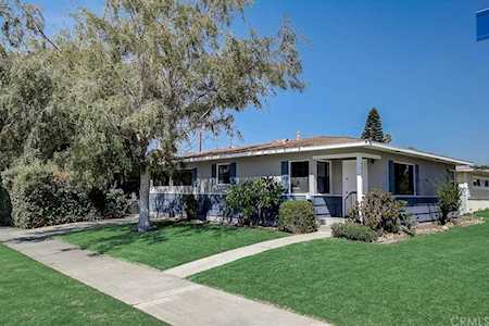 401 Elizabeth Way Fullerton, CA 92833